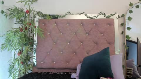 JulianaCarter online show from 03-25-26, 09:10