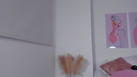 Juli  online show from 12-28-24, 05:23