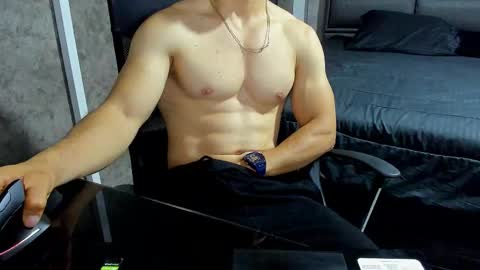 Julian online show from 10-19-25, 10:16