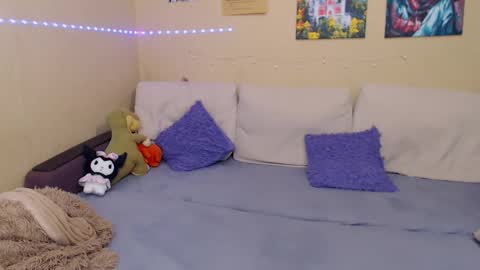 Jul online show from 02-09-25, 05:22