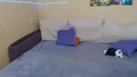 Jul online show from 09-23-25, 02:53