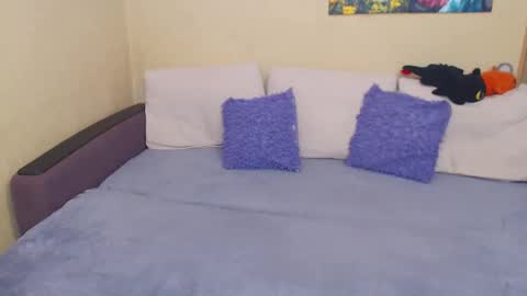 Jul online show from 10-19-25, 02:40