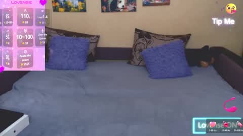 Snapshot of juliasane_ chatting on 05-11-26, 04:04 Jul online show from 05-11-26, 04:04