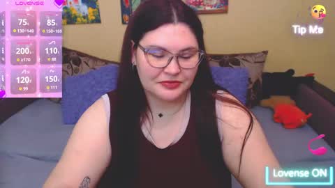 Snapshot of juliasane_ chatting on 05-18-26, 07:31 Jul online show from 05-18-26, 07:31
