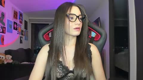 Jeimy Help me to reach 100 thumbs up online show from 06-11-26, 12:08