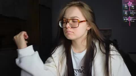 julidropp online show from 01-23-25, 11:04