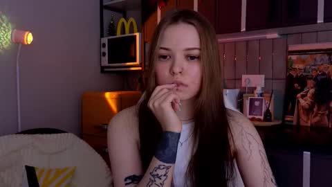 julidropp online show from 12-18-25, 06:14