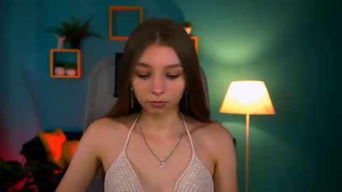 juliedaniel online show from 09-10-25, 08:03