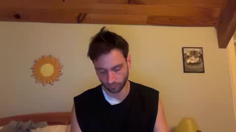 Snapshot of julien13240 chatting on 03-02-26, 09:10 Frenchguy online show from 03-02-26, 09:10