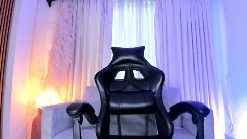 Julien online show from 09-24-25, 11:57