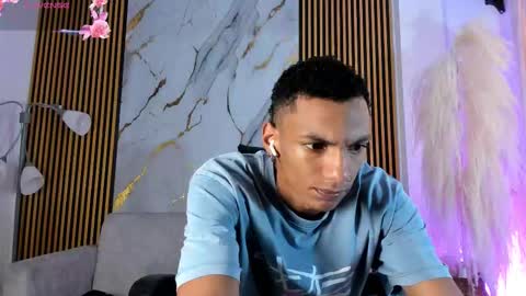 Julien online show from 12-03-25, 12:14