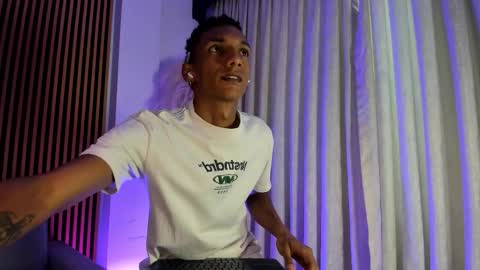 Julien online show from 02-27-26, 11:54