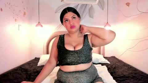 Juliet online show from 05-25-26, 03:12