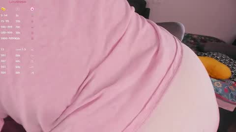 Juliet online show from 02-08-25, 01:43