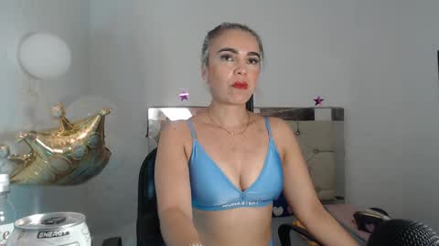 julieta__fox_ online show from 01-22-25, 03:20
