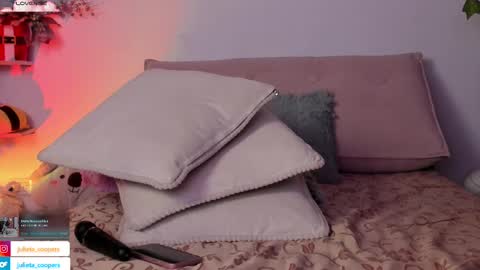 Juli  online show from 02-18-25, 07:21