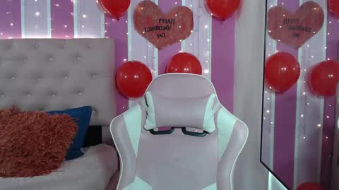 julieta_fn online show from 02-14-25, 01:40