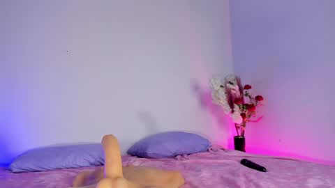 Julie  independent model  online show from 01-31-25, 07:18