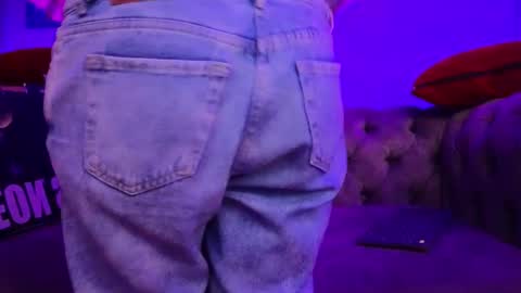  Julieta  online show from 03-11-25, 12:17