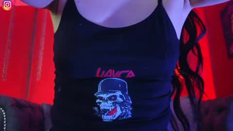 Snapshot of julieta_russell chatting on 07-27-26, 11:28 Julieta online show from 07-27-26, 11:28