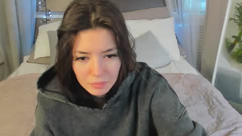 Julieta or Jully online show from 01-09-25, 08:33