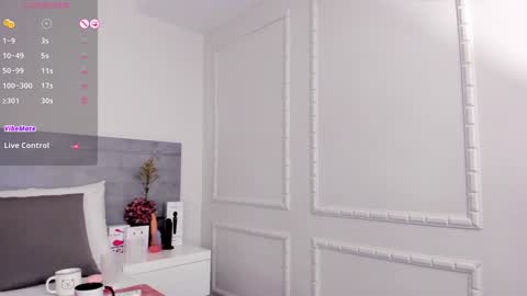 Juliana online show from 12-18-24, 11:19