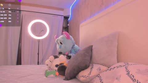 Julieta Vargas online show from 02-01-25, 04:11