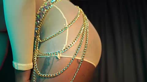 julietawinona online show from 02-22-26, 03:32