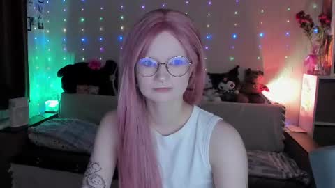 Juli online show from 06-29-26, 04:19