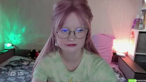 Juli online show from 07-14-26, 04:50