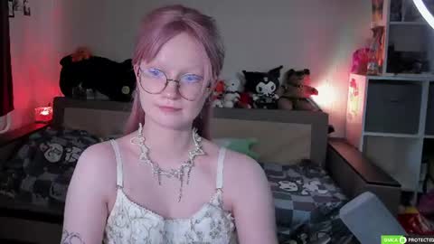 Juli online show from 07-20-26, 10:39