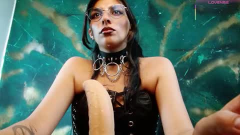    online show from 09-08-25, 09:03