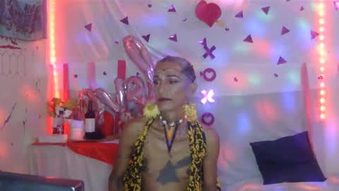 Julieth Wolf online show from 02-18-25, 03:10