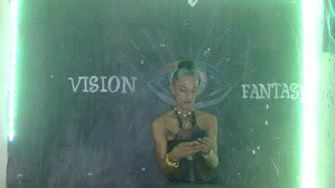 Julieth Wolf online show from 02-25-25, 09:46