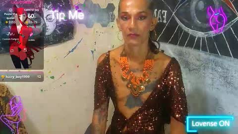 Snapshot of julieth_wolf chatting on 11-23-25, 08:08 Julieth Wolf online show from 11-23-25, 08:08