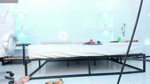 Julietha online show from 01-17-25, 05:11