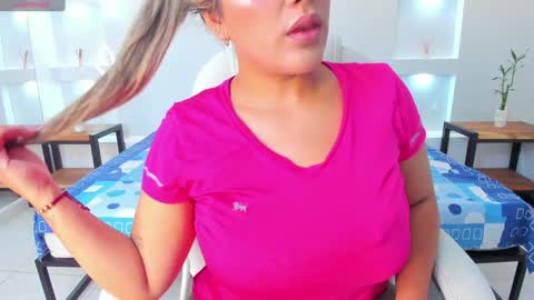 Julietha online show from 01-28-25, 02:43