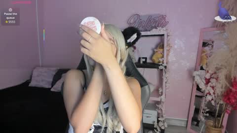 Julieth online show from 03-30-26, 09:16