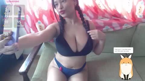 juliethserna online show from 10-10-25, 03:44