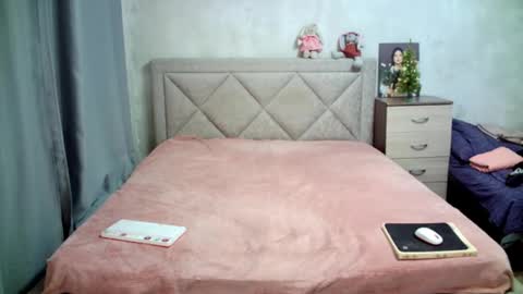 Julietkitty online show from 01-08-25, 08:27