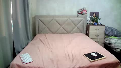 Julietkitty online show from 02-24-25, 11:54