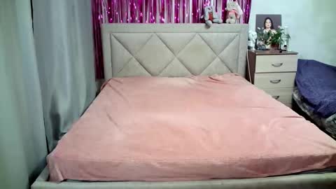 Julietkitty online show from 03-11-25, 02:21