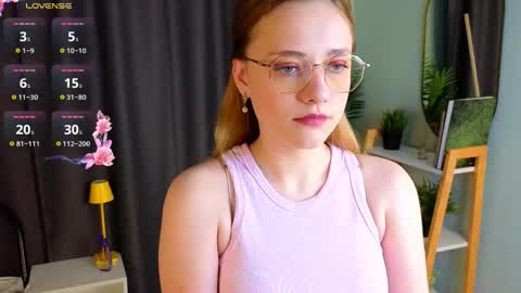 Mia online show from 11-24-25, 03:06