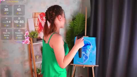 Snapshot of juliettakaniecki chatting on 02-12-26, 03:23 Mia online show from 02-12-26, 03:23