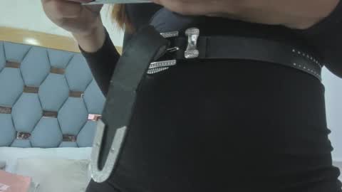 juliette_pretty_ online show from 11-23-25, 07:02