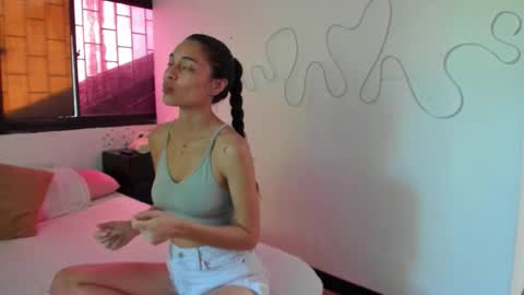 juliette online show from 11-07-25, 03:45