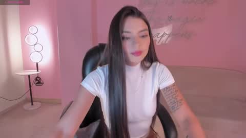 Juliette Moreau online show from 05-09-26, 07:30