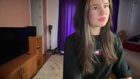 Rose online show from 03-04-26, 09:37