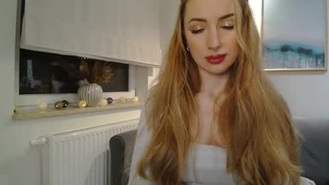 JulietteSensual online show from 03-04-25, 07:11