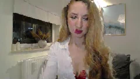 JulietteSensual online show from 02-25-26, 05:11